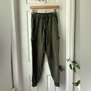 Aerie cargo joggers - X-Small